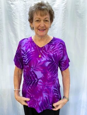 Tops Shine Top With Sleeves [sz:l Col:purple Leaf]