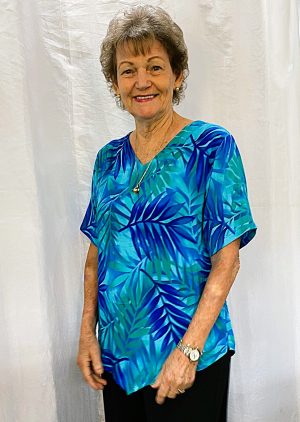 Top With Sleeves And V-shaped Hem B/g [sz:xxs Col:blue/green]